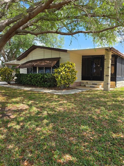 6228 Falcon Dr, ENGLEWOOD, FL, 34224-8330 | Card Image