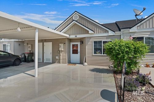 98 E Waterbury Ln, Meridian, ID, 83646-5539 | Card Image