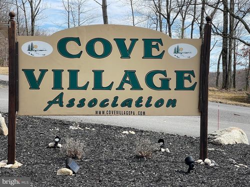 64 Jay Peak Ln, Zion Grove, PA, 17985-9301 | Card Image