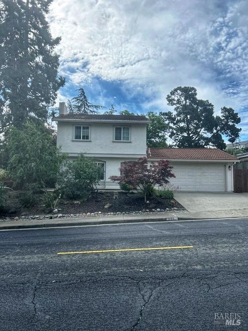 148 Chelsea Hills, Benicia, CA, 94510 | Card Image