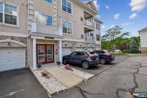 3 Bedrock, Woodland Park, NJ, 07424 | Card Image
