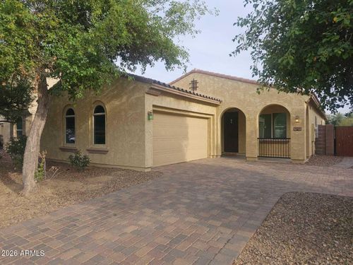 1069 E Blue Spruce Lane, Gilbert, AZ, 85298 | Card Image