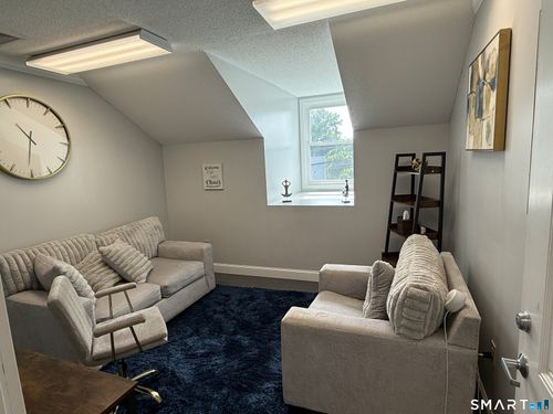 107b-95-127 Fenn Rd, Newington, CT, 06111 | Card Image