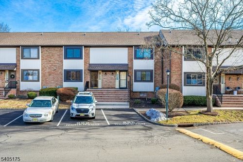 806 Robin Rd, Hillsborough, NJ, 08844-4408 | Card Image