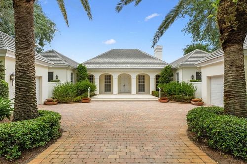 331 Shores Dr, Vero Beach, FL, 32963-3906 | Card Image