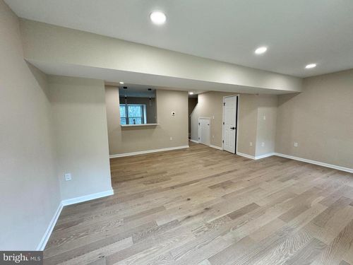 5a-8353 Founders Woods Way, FORT WASHINGTON, MD, 20744-4790 | Card Image