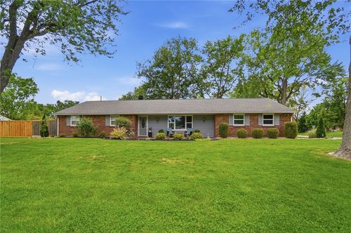 556 Brandwynne Ct, Washingtn Twp, OH, 45459-3016 | Card Image