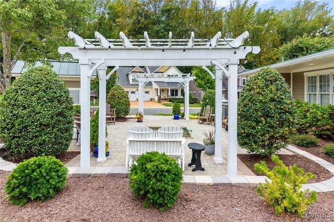 9477 Creek Summit Cir, House other with 4 bedrooms, 3 bathrooms and null parking in Richmond VA | Image 7