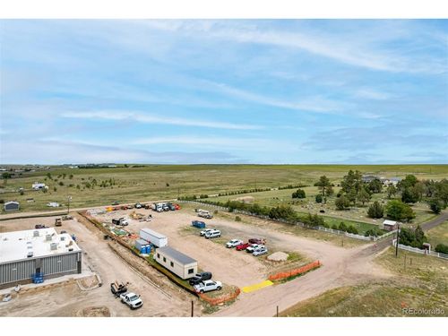 805 Cedar St, Deer Trail, CO, 80105-8076 | Card Image