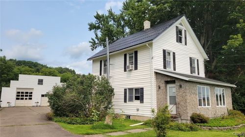 853 State Route 222, Cortland, NY, 13045-9380 | Card Image