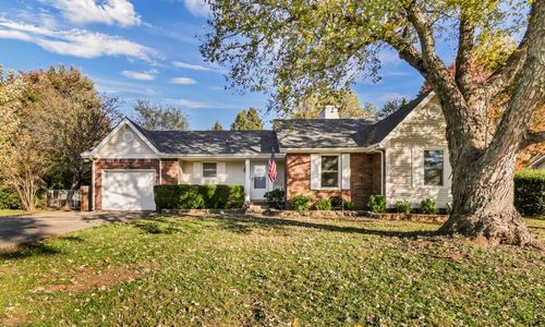 3413 Polly Dr, Clarksville, TN, 37042-5825 | Card Image