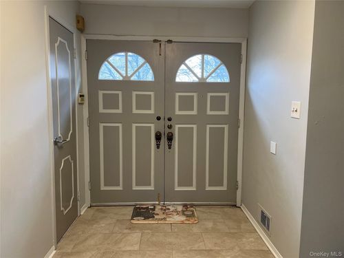 2-215 23rd Ave, Bayside, NY, 11360-2225 | Card Image