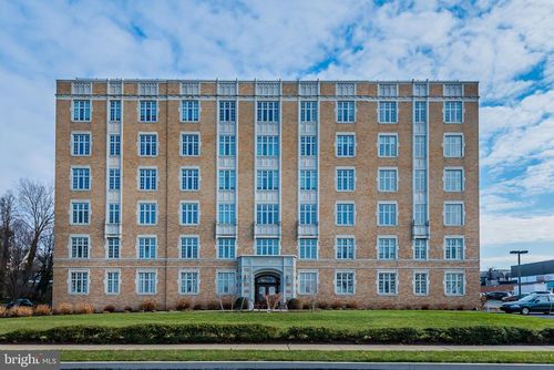 unit-213-1525 N Front St, HARRISBURG, PA, 17102-2567 | Card Image