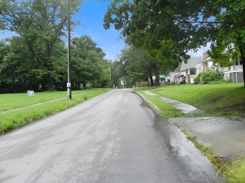 901 W Davis St, FAYETTE, MO, 65248-1073 | Card Image