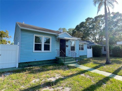 4754 1st Ave N, ST PETERSBURG, FL, 33713-8106 | Card Image