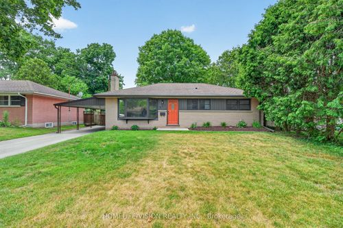377 Griffith St, London, ON, N6K2S1 | Card Image