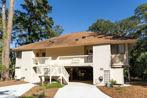 829 Club Cottage Rd, Edisto Island, SC, 29438-3608 | Card Image