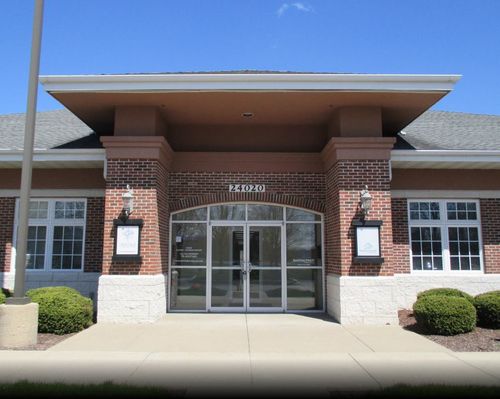 ste-114-24020 W Riverwalk Ct, Plainfield, IL, 60544-7120 | Card Image