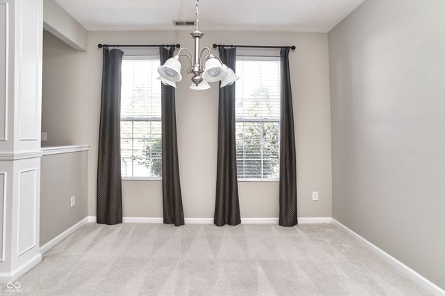 13499 Molique Blvd, Townhouse with 2 bedrooms, 3 bathrooms and null parking in Fishers IN | Image 8