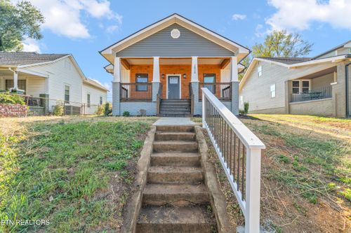 2824 Linden Ave, Knoxville, TN, 37914-4507 | Card Image