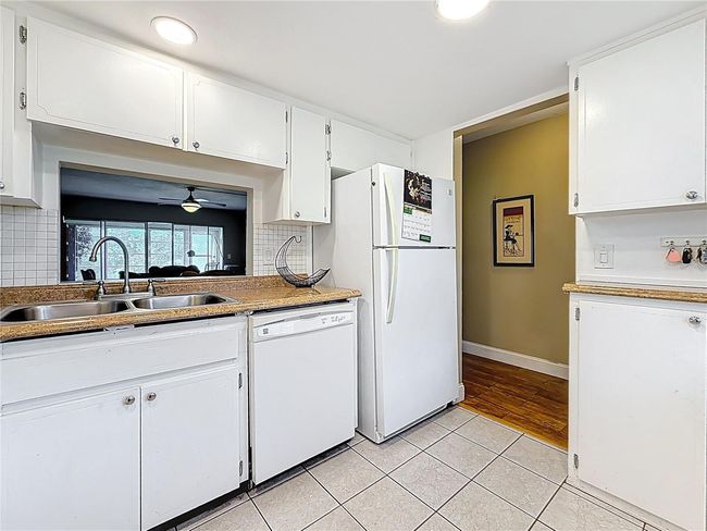 APT-12A - 1303 S Hercules Ave, Condo with 2 bedrooms, 2 bathrooms and null parking in CLEARWATER FL | Image 7