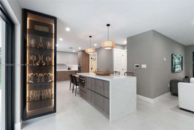 17701 Sw 87 Th Ave, House other with 5 bedrooms, 4 bathrooms and null parking in Palmetto Bay FL | Image 12
