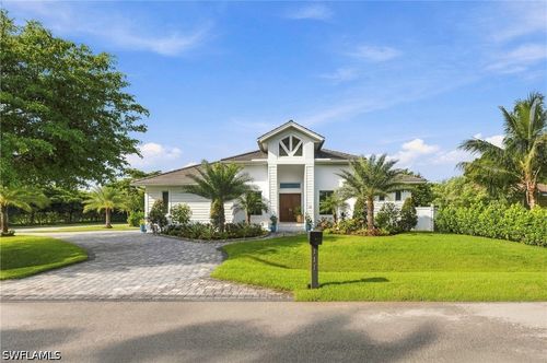 111 1st St, NAPLES, FL, 34113-8533 | Card Image