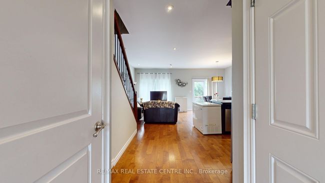 1020 Oakcrossing Gate, Condo with 5 bedrooms, 4 bathrooms and 1 parking in London ON | Image 6