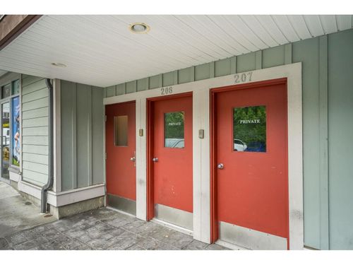 207-2828 152 St, Surrey, BC, V4P1G6 | Card Image