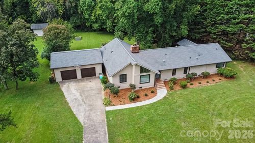 13520 Andulusian Dr, Matthews, NC, 28105-3962 | Card Image