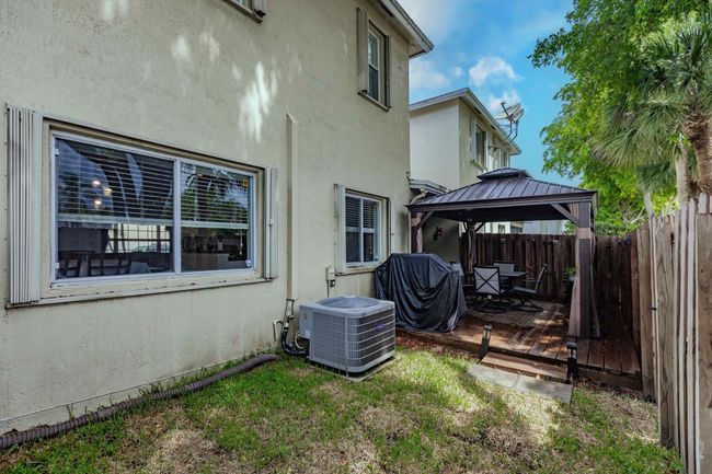 5900 - 5900 S Golden Beauty Ln, Condo with 3 bedrooms, 3 bathrooms and null parking in Tamarac FL | Image 28