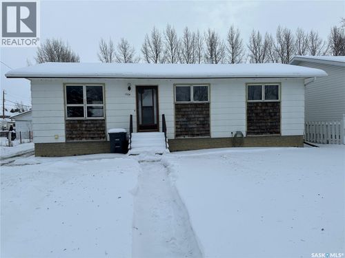 1704 1st Ave, Rosthern, SK, S0K3R0 | Card Image