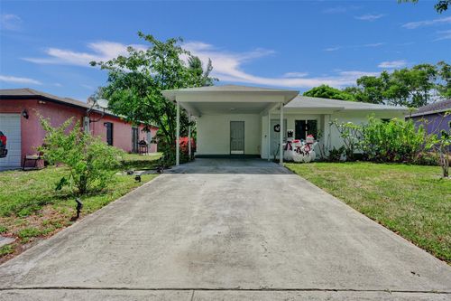1590 Nw 7th Ln, Pompano Beach, FL, 33060-5360 | Card Image