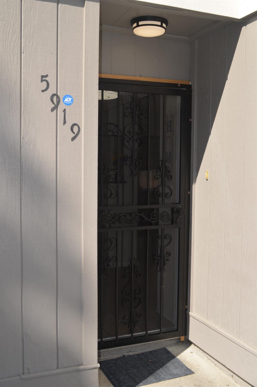 Residential Lease in Sacramento
