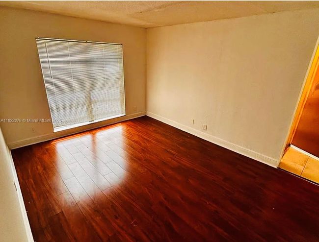 G - 4467 Treehouse Ln, Condo with 2 bedrooms, 2 bathrooms and null parking in Tamarac FL | Image 6