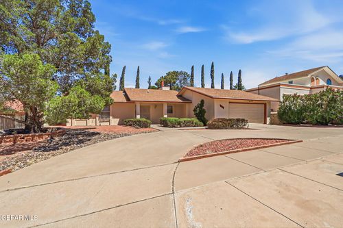 6429 Amposta Dr, El Paso, TX, 79912-1814 | Card Image