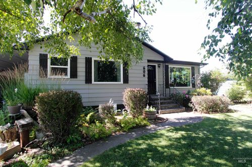 606 Burrell Dr, Lewiston, ID, 83501-5120 | Card Image
