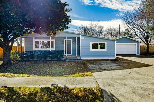 801 Woodleigh Dr, Mckinney, TX, 75069-4873 | Card Image