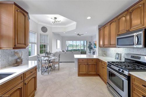 apt-101-3695 Montreux Ln, NAPLES, FL, 34114-6431 | Card Image