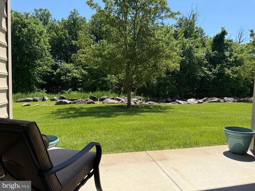 6101-6000 Village Way, Marcus Hook, PA, 19061-6845 | Card Image