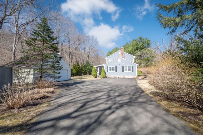 14 Chapman Pl, House other with 5 bedrooms, 4 bathrooms and null parking in Redding CT | Image 24