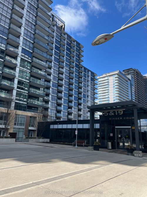 207-19 Singer Court, North York, ON, M2K0B2 | Card Image