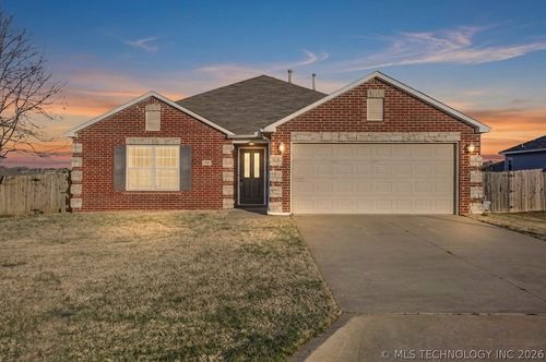 9278 S 254th East Ave, Broken Arrow, OK, 74014-5538 | Card Image