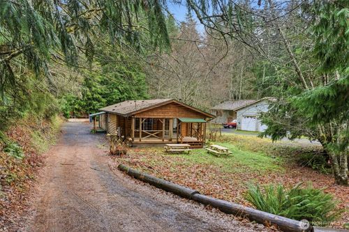 101 N Duckabush Dr N, Hoodsport, WA, 98548-9637 | Card Image