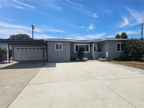 11881 Old Fashion Way, Garden Grove, CA, 92840-2116 | Card Image
