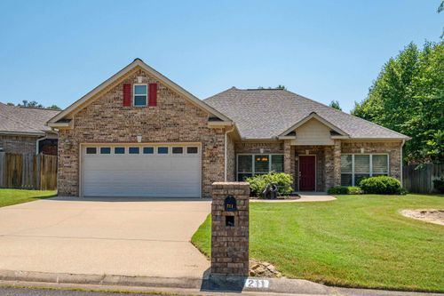 211 Willow Bend Cir, Hot Springs, AR, 71913-6967 | Card Image