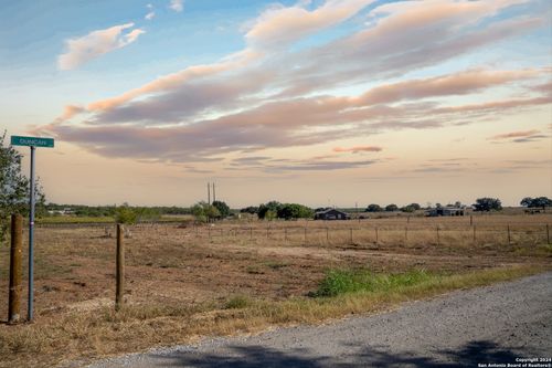 23 Duncan Rd, Pleasanton, TX, 78064-6780 | Card Image