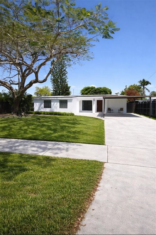 9341 Marine Dr, Cutler Bay, FL, 33189-1846 | Card Image