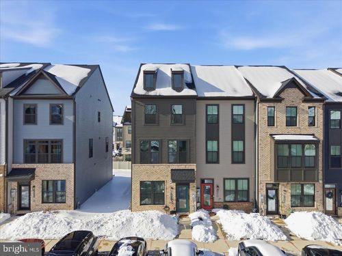 7810 Yona Ct, GLEN BURNIE, MD, 21060-8906 | Card Image