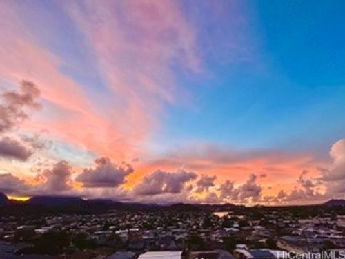 1312 Aupapaohe St, Kailua, HI, 96734-4138 | Card Image
